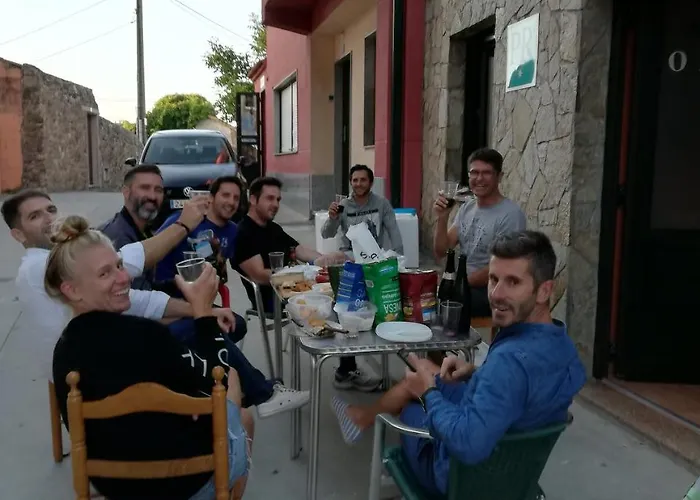 O Encontro אכסניה