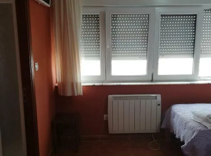 O Encontro אכסניה *